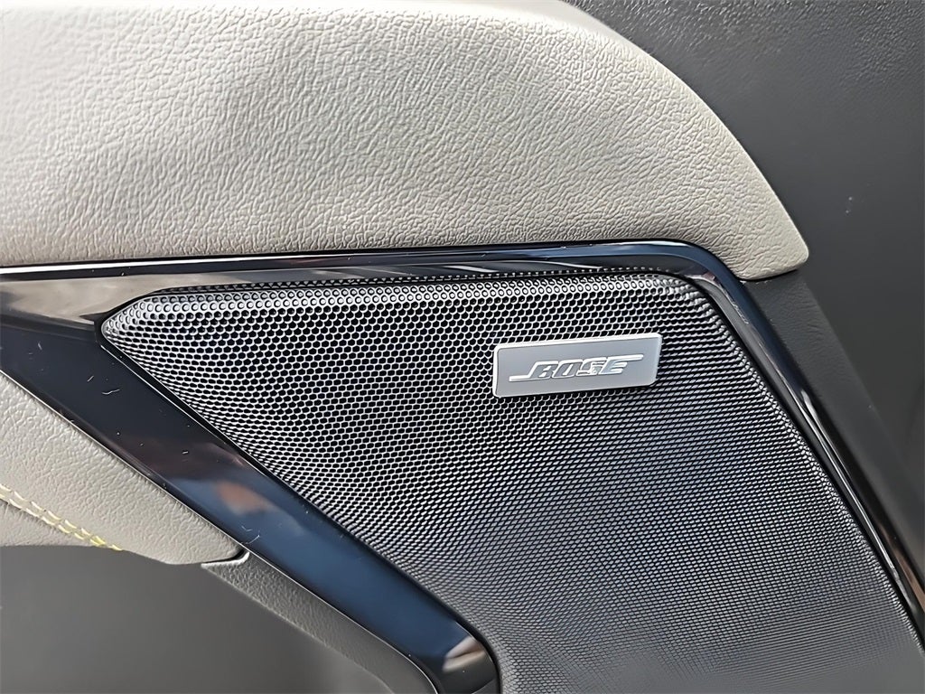 2023 Chevrolet Silverado 1500 ZR2 Fully Loaded, Custom Exhaust, (Carbravo Certified!