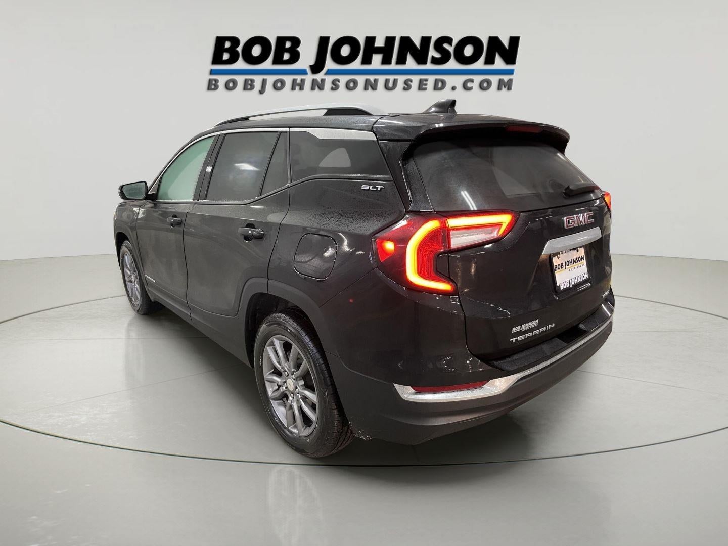 2023 GMC Terrain SLT