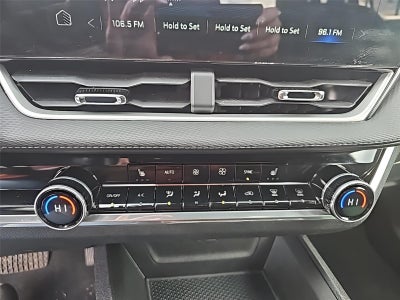 2025 Chevrolet Equinox LT Fresh Trade!!! Remote Start, Heated Seats/Steering