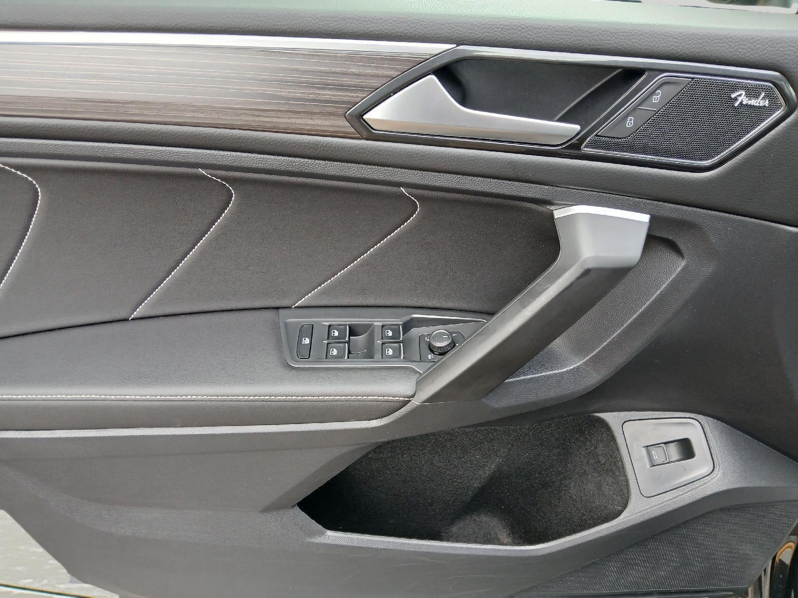 2023 Volkswagen Tiguan SEL R-Line