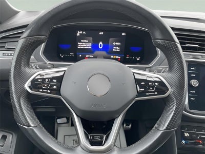 2022 Volkswagen Tiguan SE R-Line Black