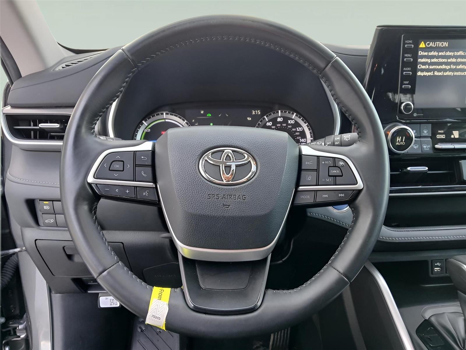 2022 Toyota Highlander Hybrid XLE