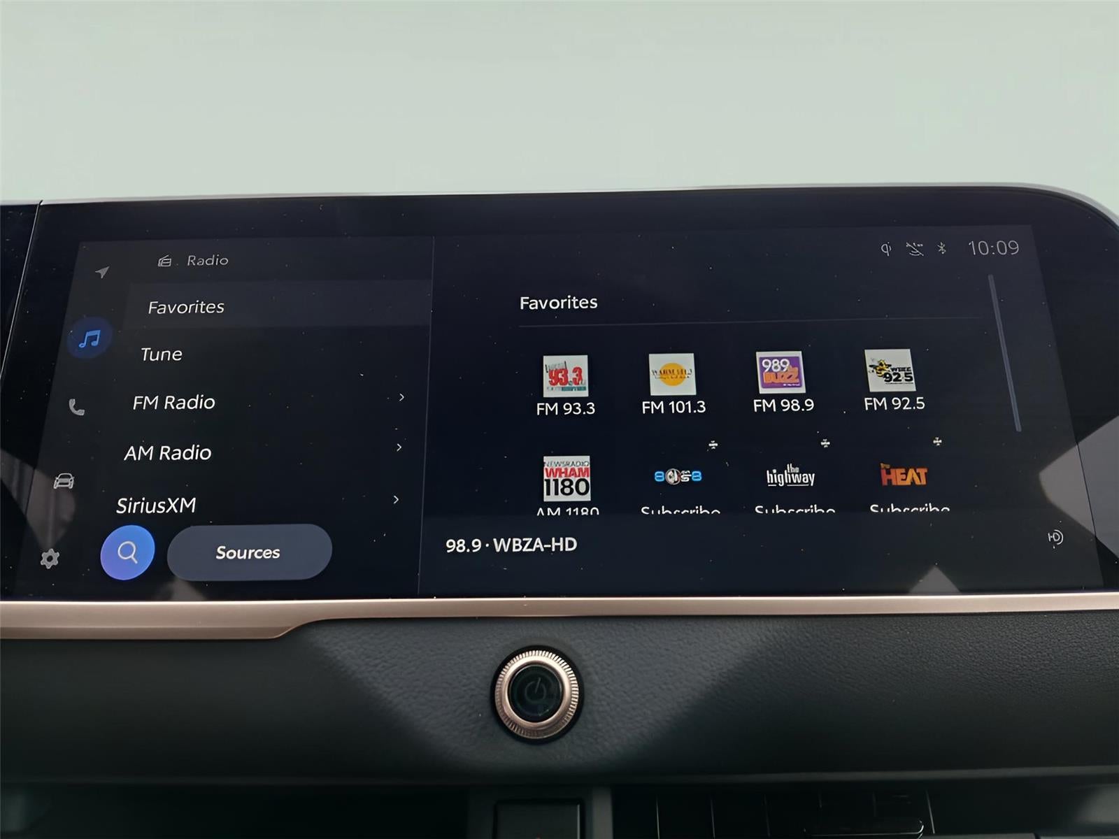 2025 Toyota Crown Signia XLE **FLEX BUY $550/Monthly**