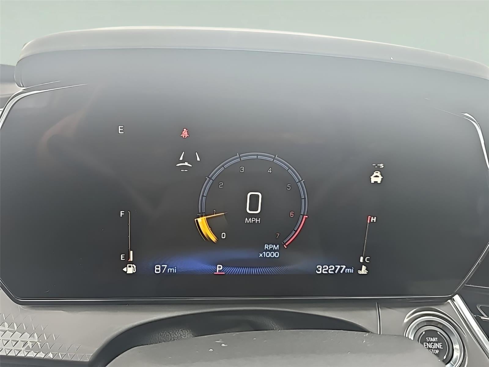 2024 Chevrolet Trax ACTIV Fully Loaded w/Sunroof!! Fresh Trade! CarBravo Cer