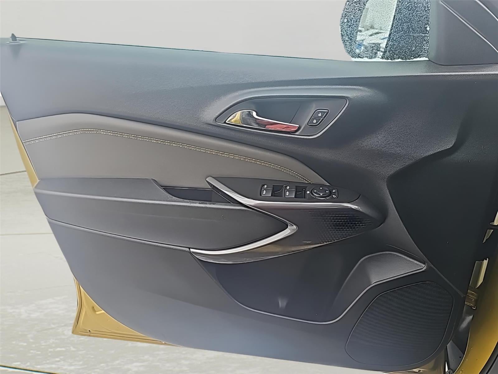 2024 Chevrolet Trax ACTIV Fully Loaded w/Sunroof!! Fresh Trade! CarBravo Cer