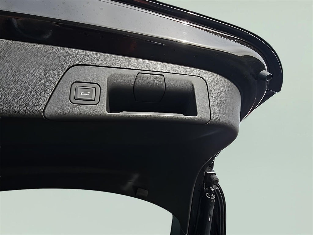 2023 Buick Envision Avenir Fully Loaded, Sunroof (CarBravo Certified!!)