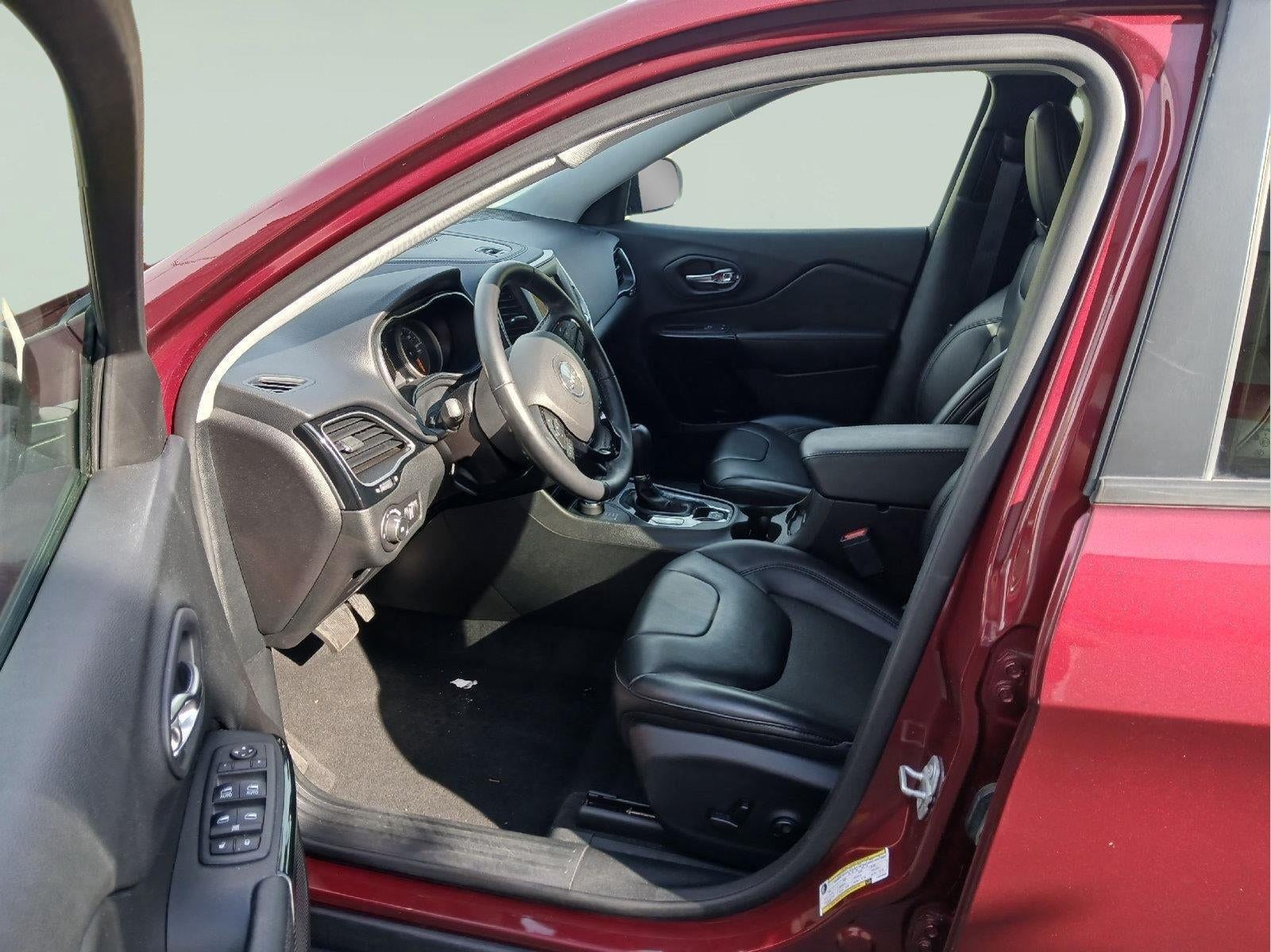 2020 Jeep Cherokee Altitude