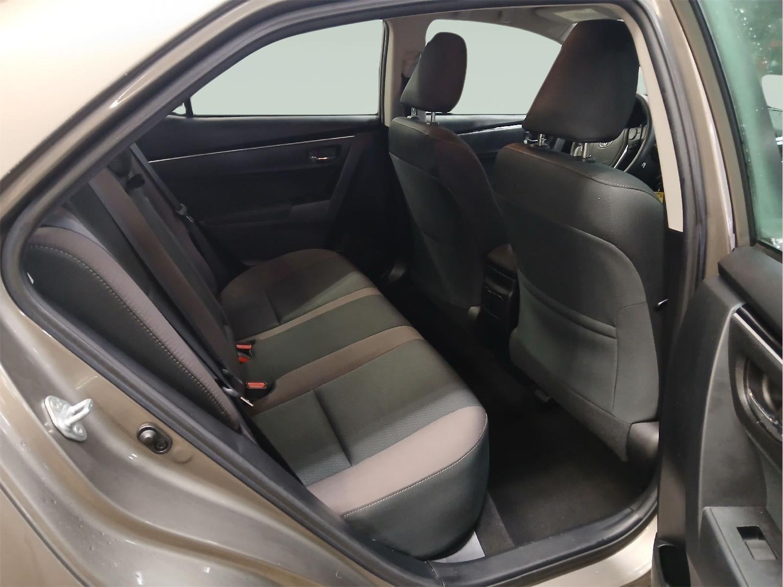 2017 Toyota COROLLA LE