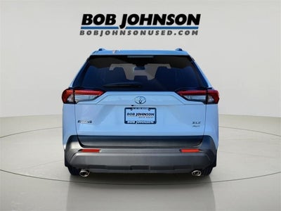 2023 Toyota RAV4 XLE