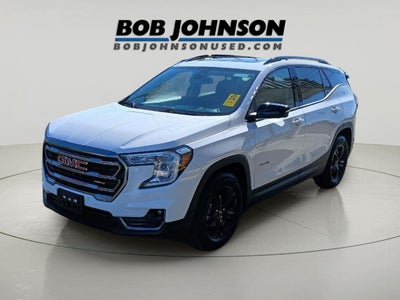 2022 GMC Terrain AT4