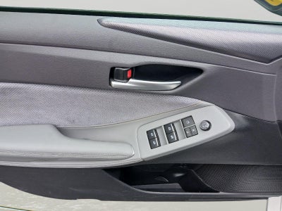 2019 Toyota Avalon Hybrid XSE