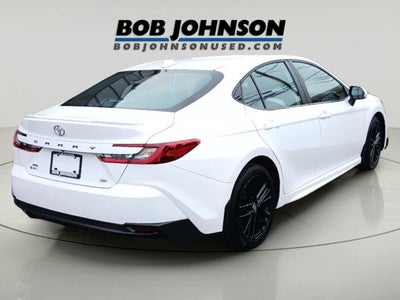 2025 Toyota Camry SE AWD
