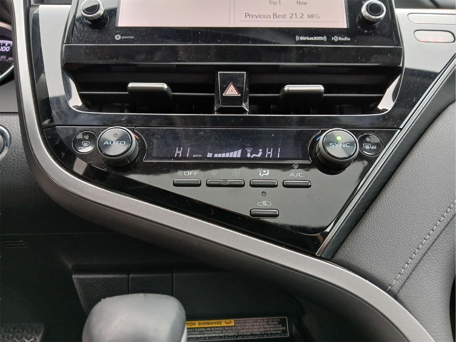 2021 Toyota CAMRY XLE