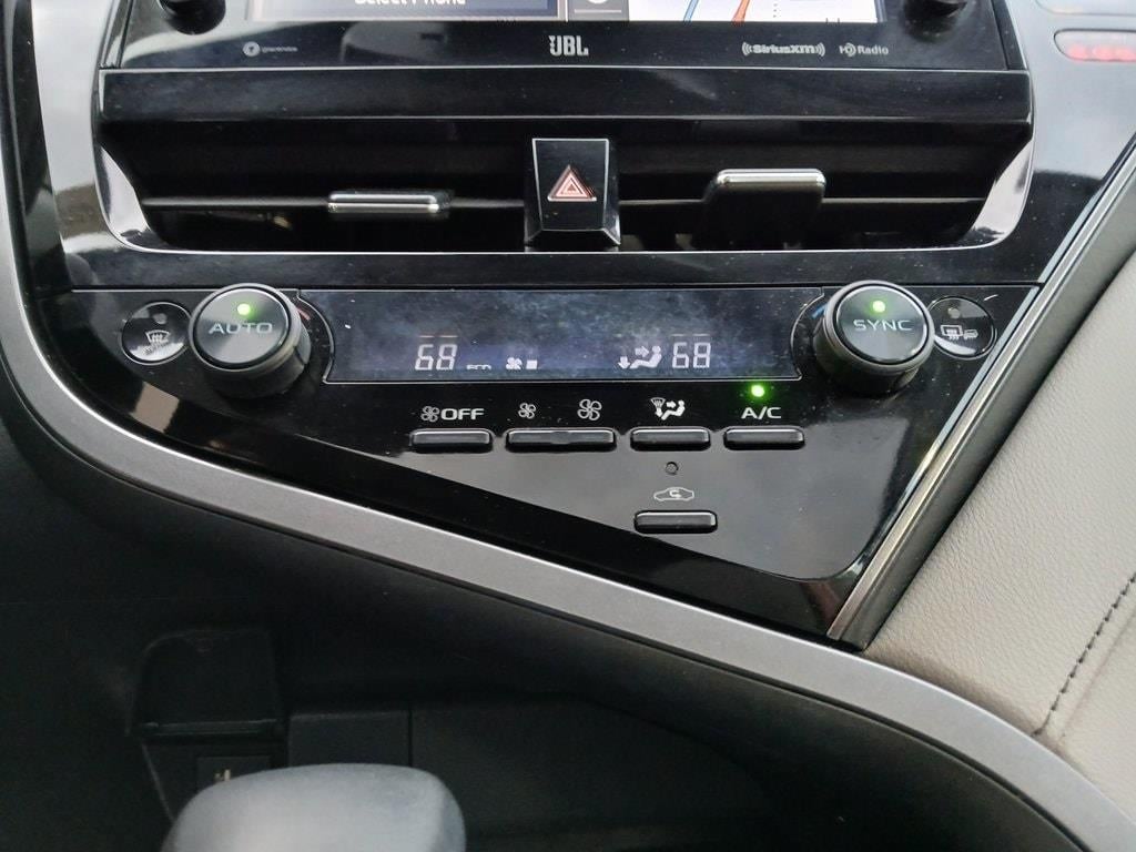 2023 Toyota CAMRY XLE