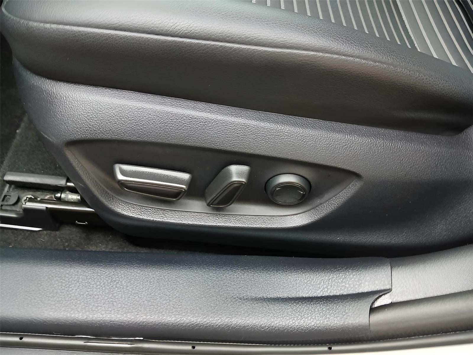 2023 Toyota CAMRY SE Nightshade