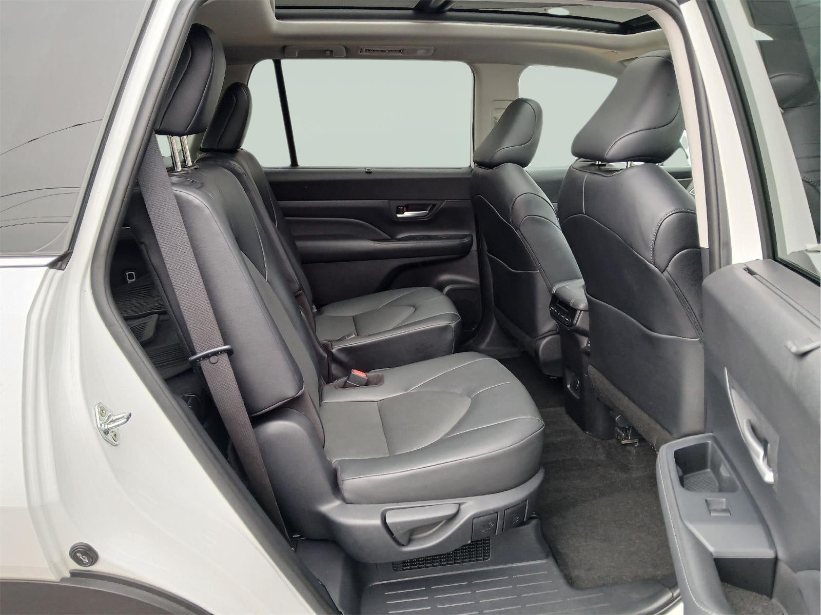 2024 Toyota GRAND HIGHLANDER HV XLE