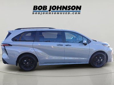 2026 Toyota Sienna Woodland Edition