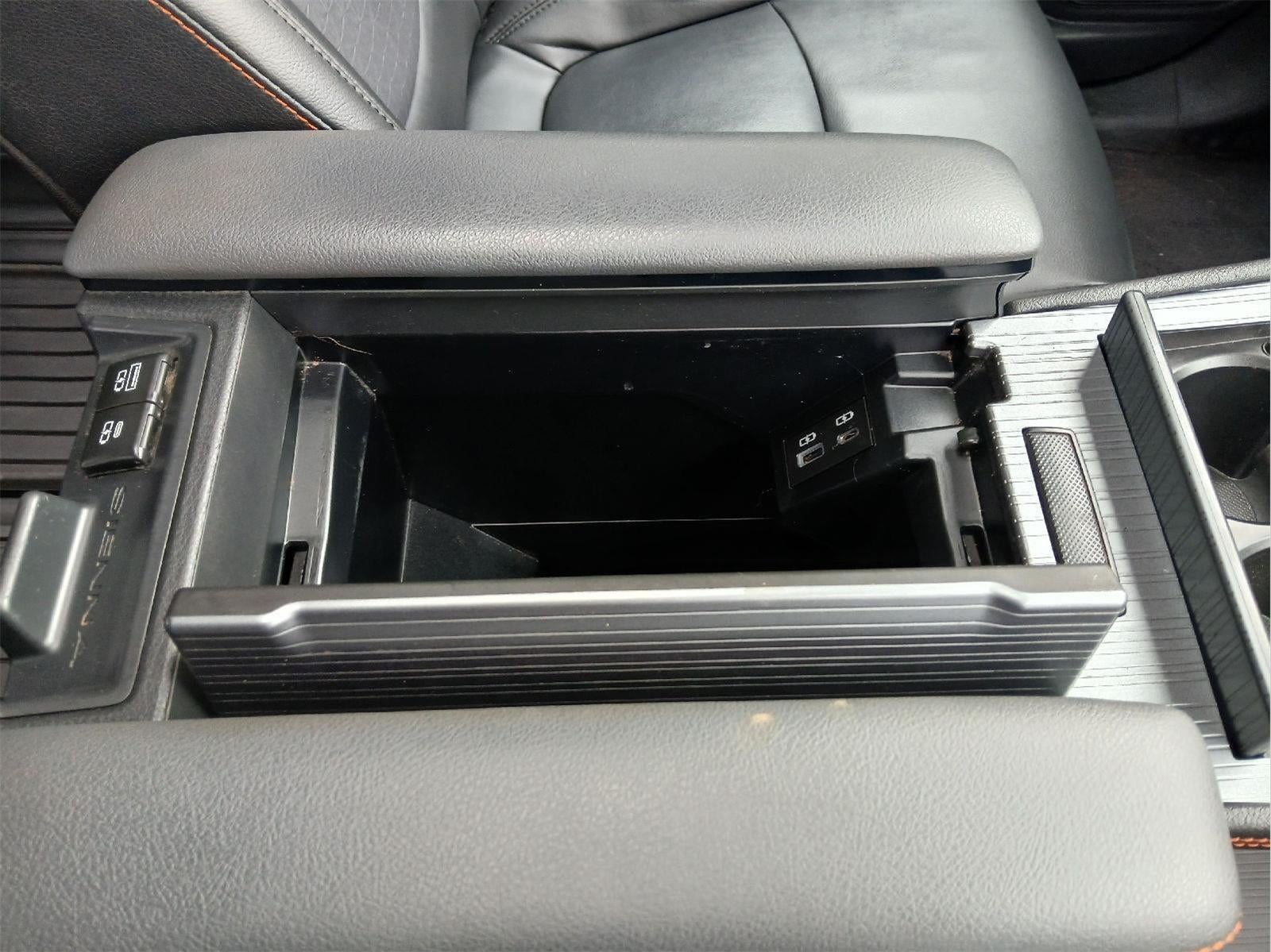 2022 Toyota SIENNA XSE AWD XSE 7-Passenger