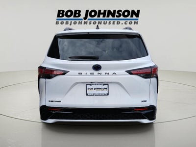 2025 Toyota SIENNA XSE AWD XSE