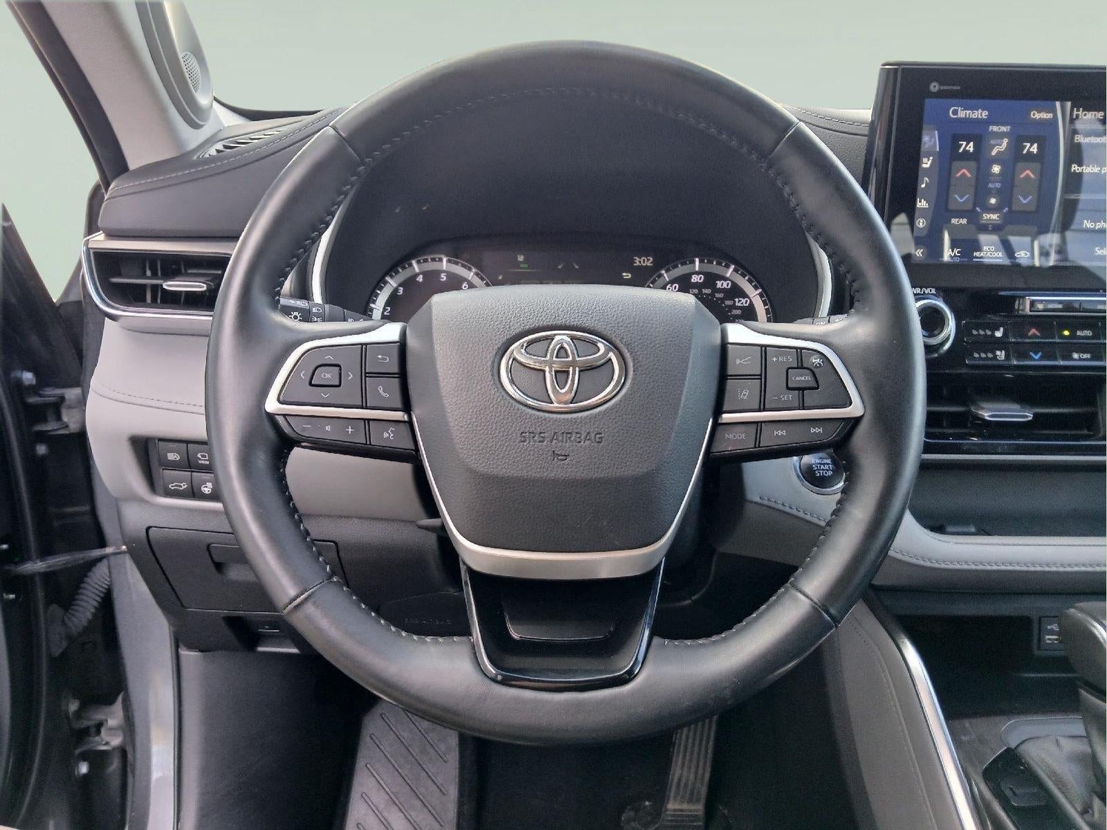 2022 Toyota Highlander Limited