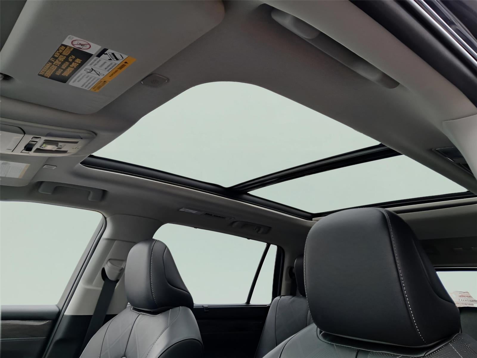 2023 Toyota HIGHLANDER HYBRD Platinum