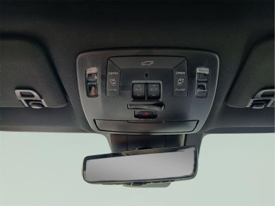 2025 Toyota Sienna Platinum 7-Passenger