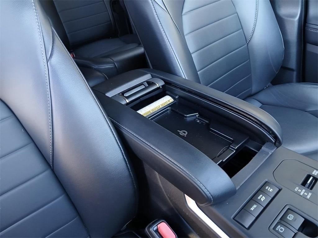 2022 Toyota HIGHLANDER HYBRD XLE