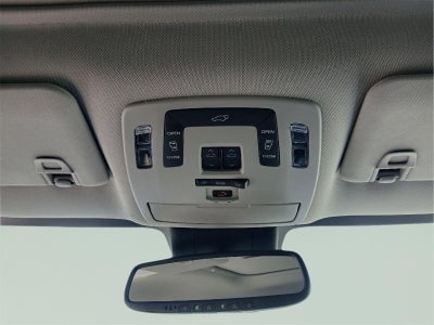 2025 Toyota Sienna XLE 7-Passenger