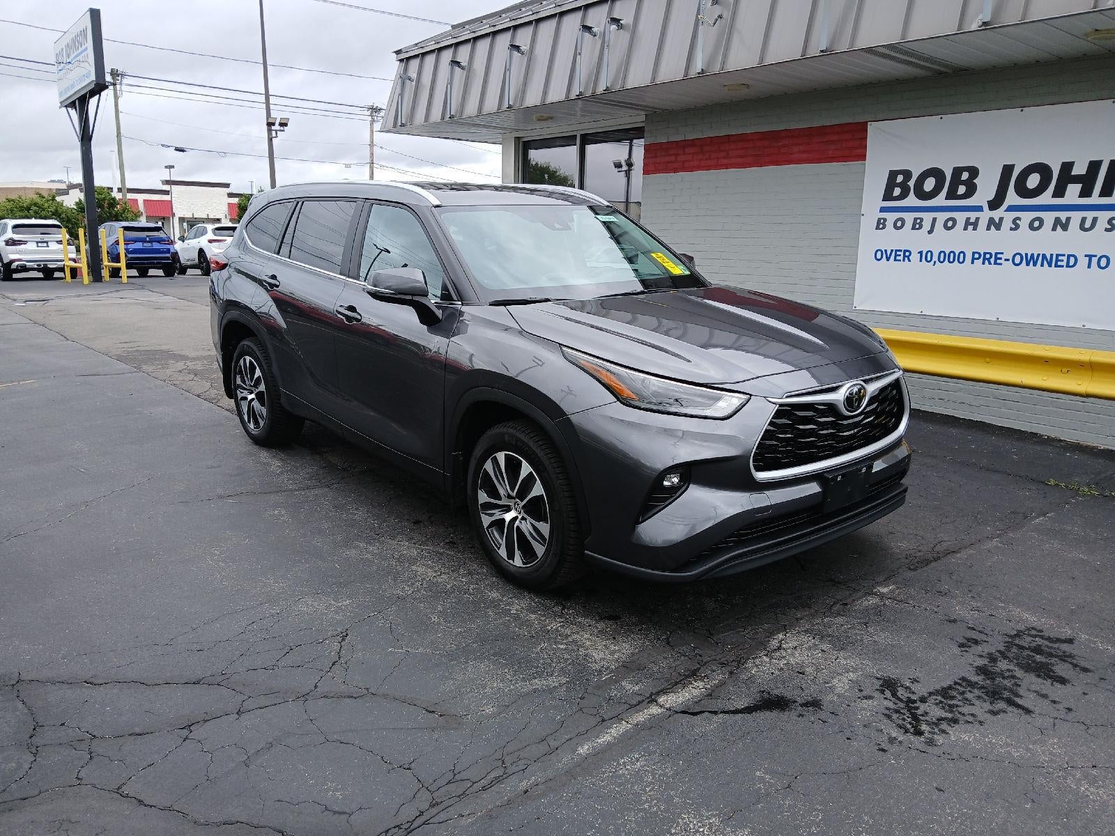 2023 Toyota Highlander XLE