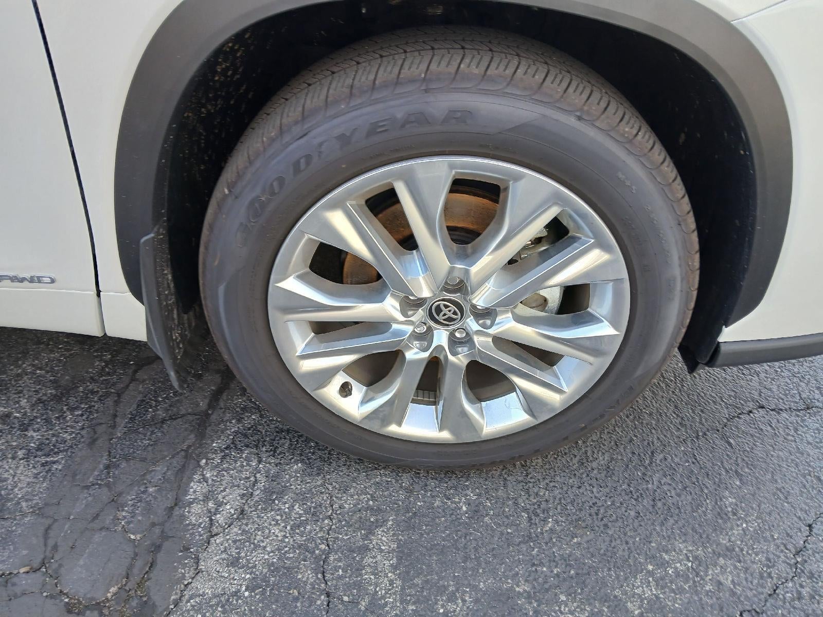 2026 Toyota Highlander Hybrid Limited