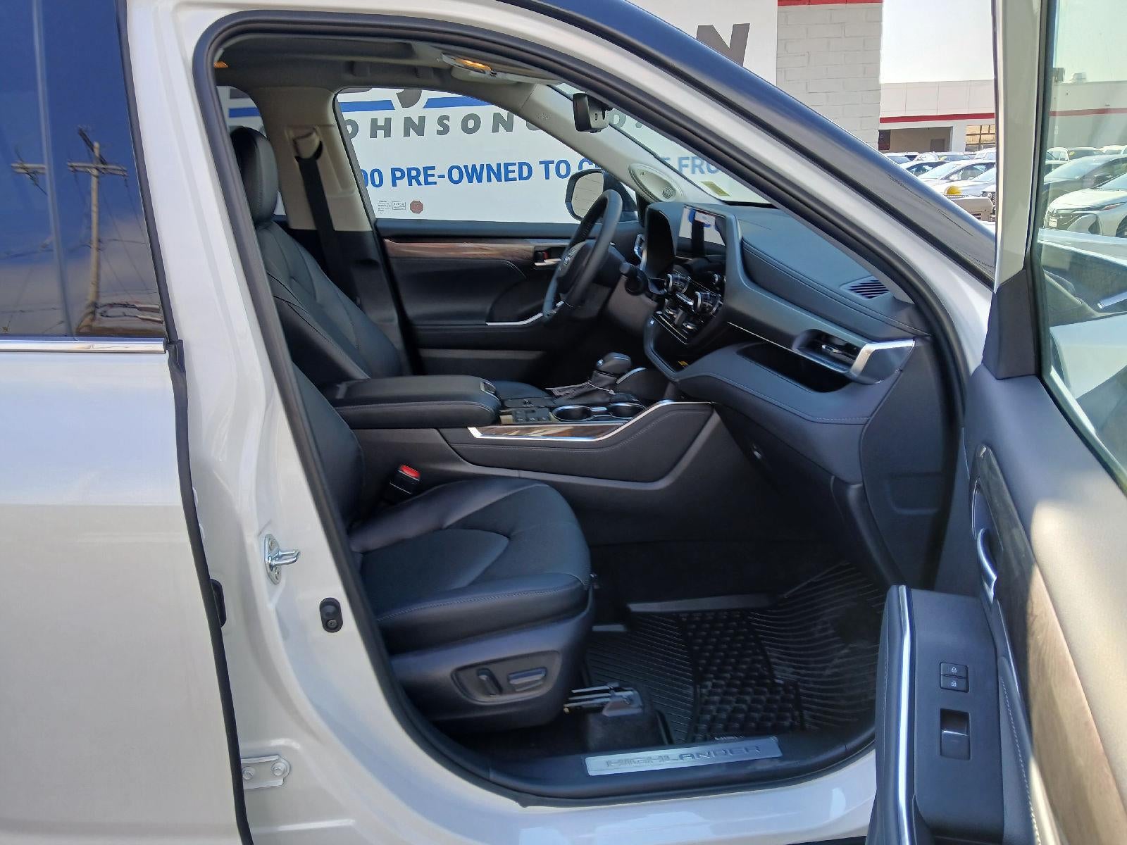 2026 Toyota Highlander Hybrid Limited