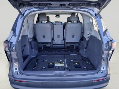 2023 Toyota Sienna XLE 8-Passenger