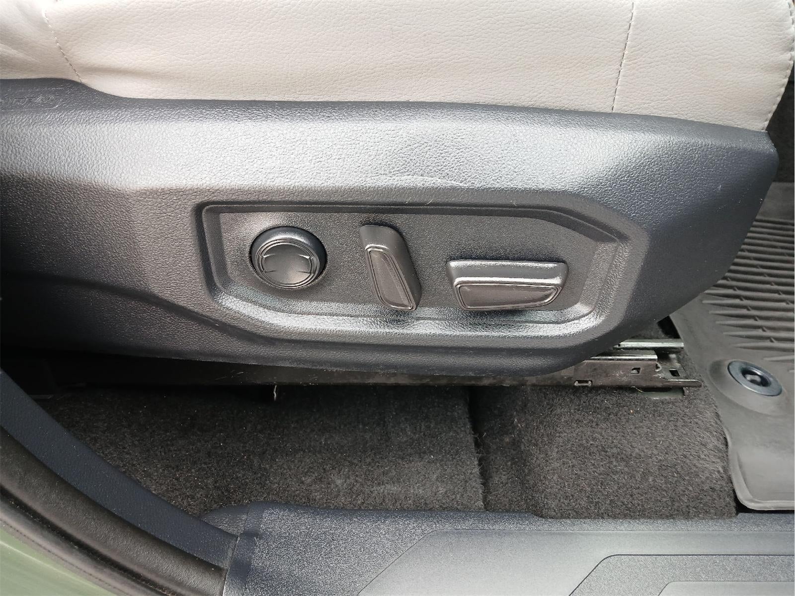 2022 Toyota TUNDRA 4X4 SR5