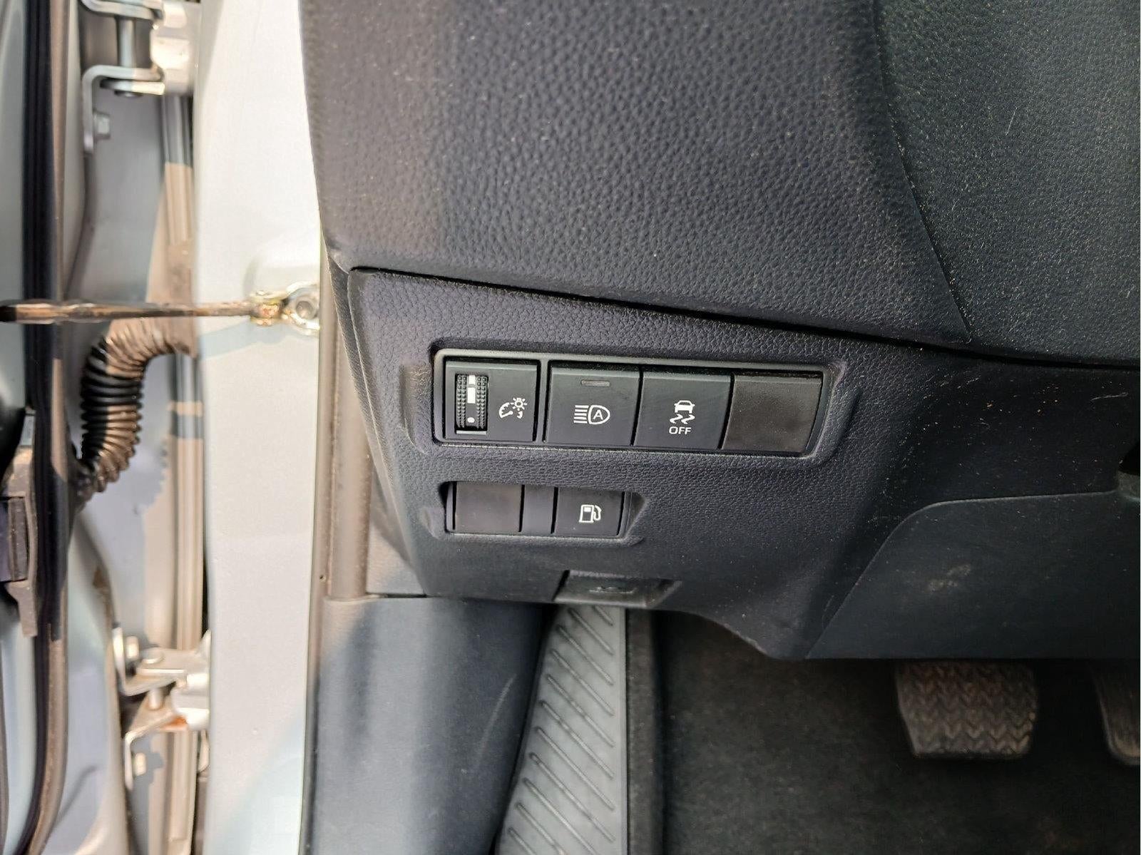 2023 Toyota Corolla Cross Hybrid Hybrid XSE