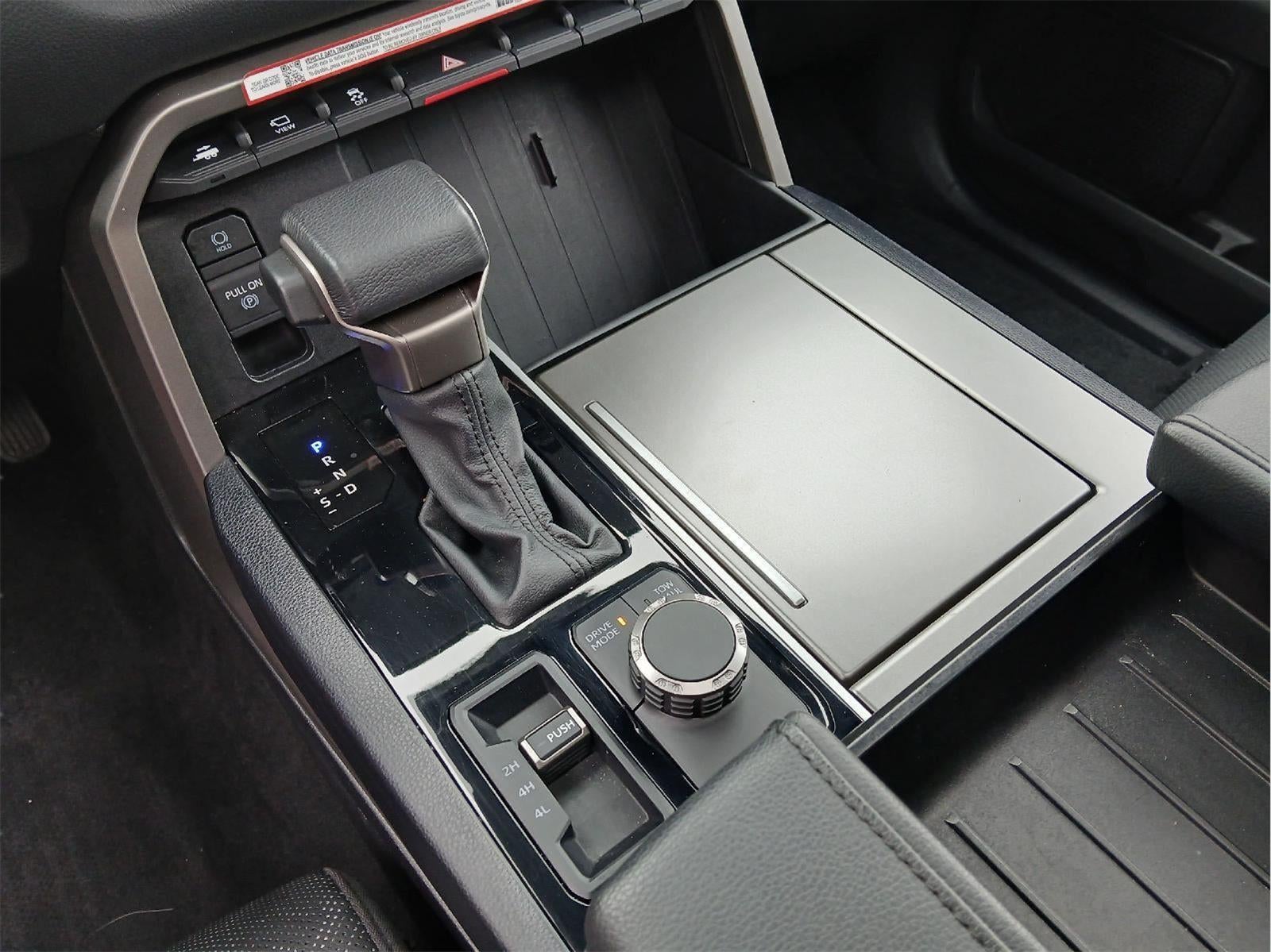 2025 Toyota Sequoia SR5