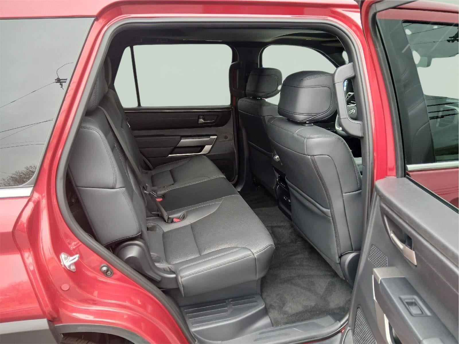 2025 Toyota Sequoia SR5