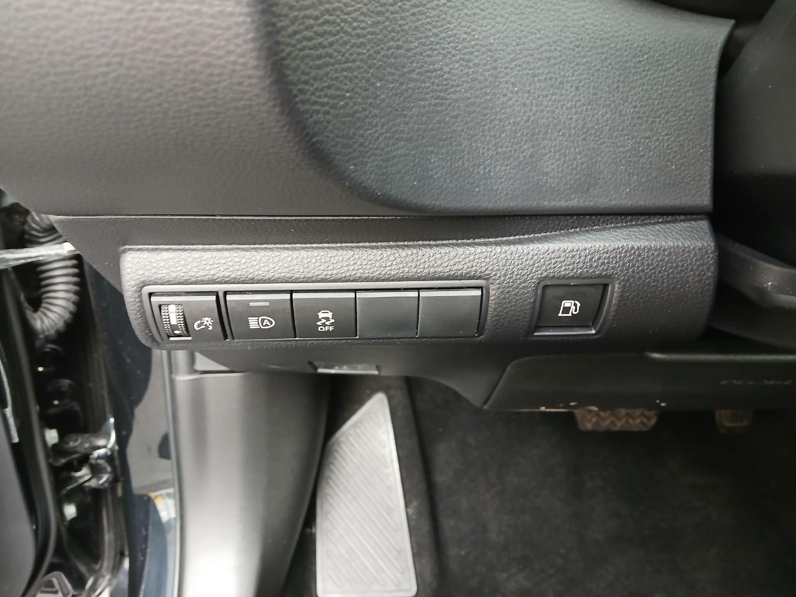 2025 Toyota Corolla Hybrid SE