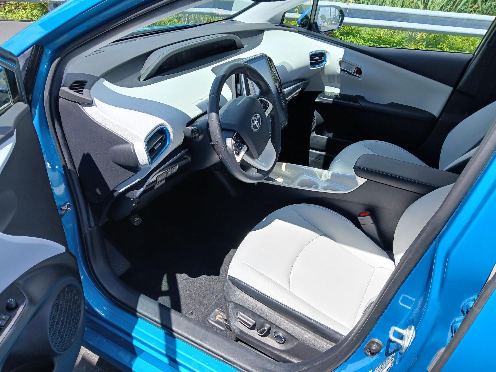 2017 Toyota Prius Prime Advanced