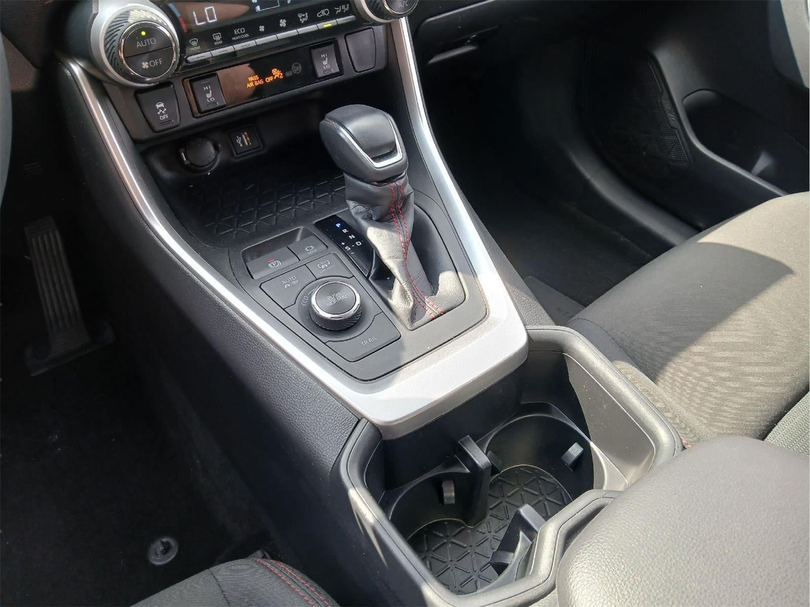 2024 Toyota RAV4 Prime SE