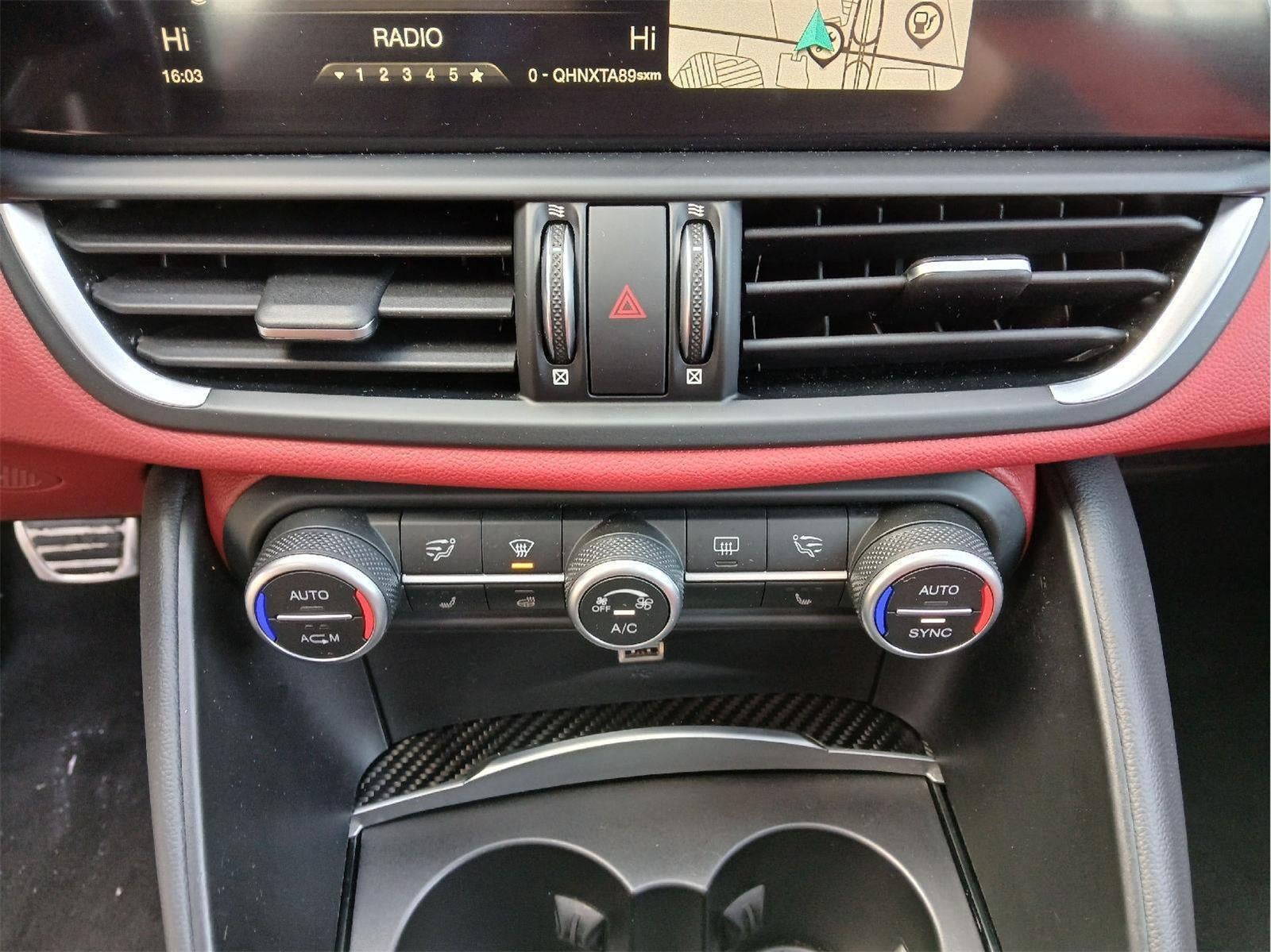 2018 Alfa Romeo Giulia (952) SEDAN