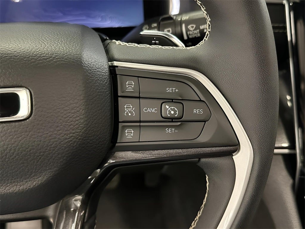 2023 Jeep Grand Cherokee Altitude CarBravo Certified