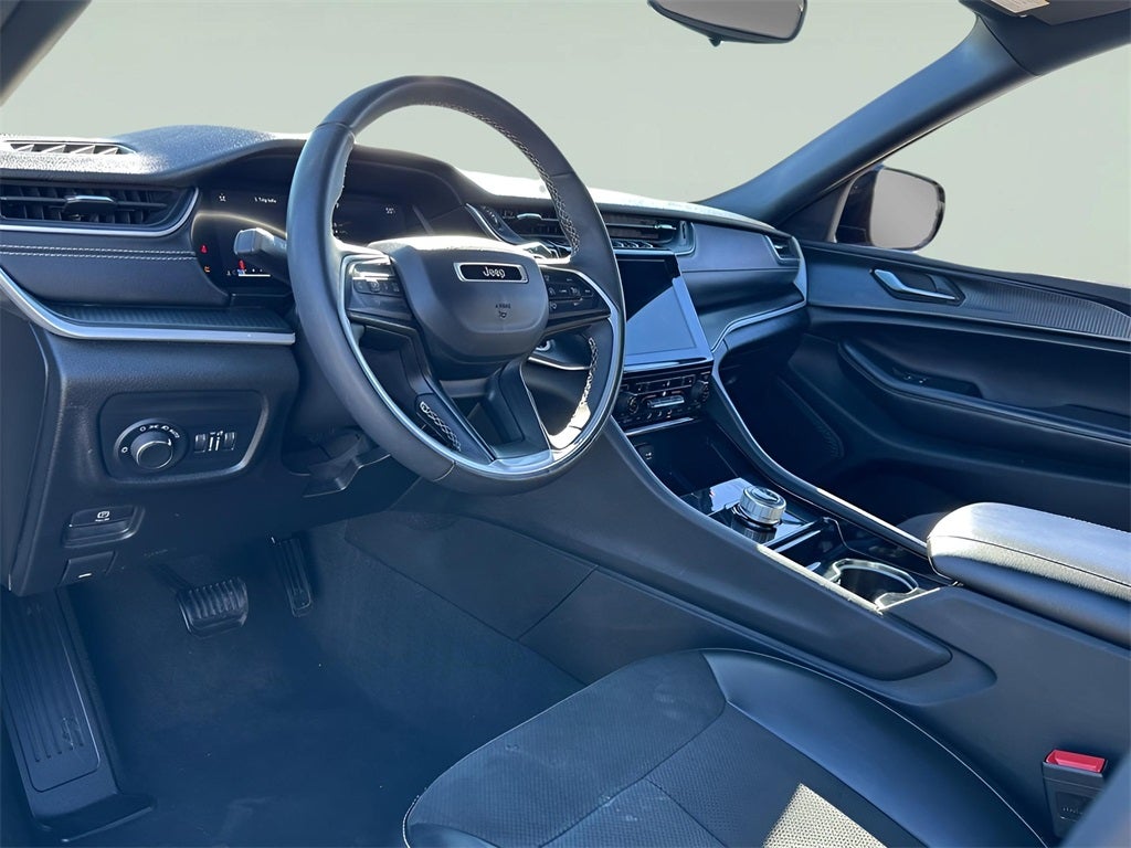 2023 Jeep Grand Cherokee L Altitude CarBravo Certified