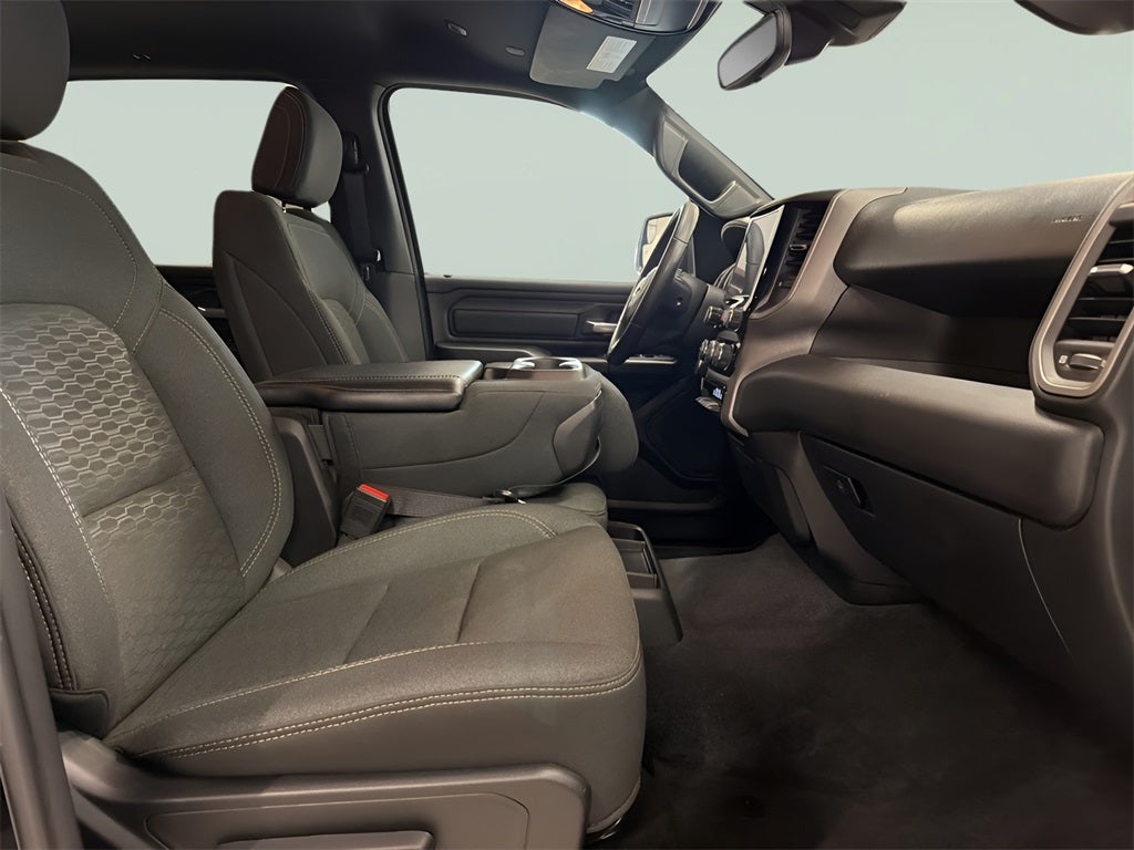 2025 RAM 1500 Tradesman CarBravo