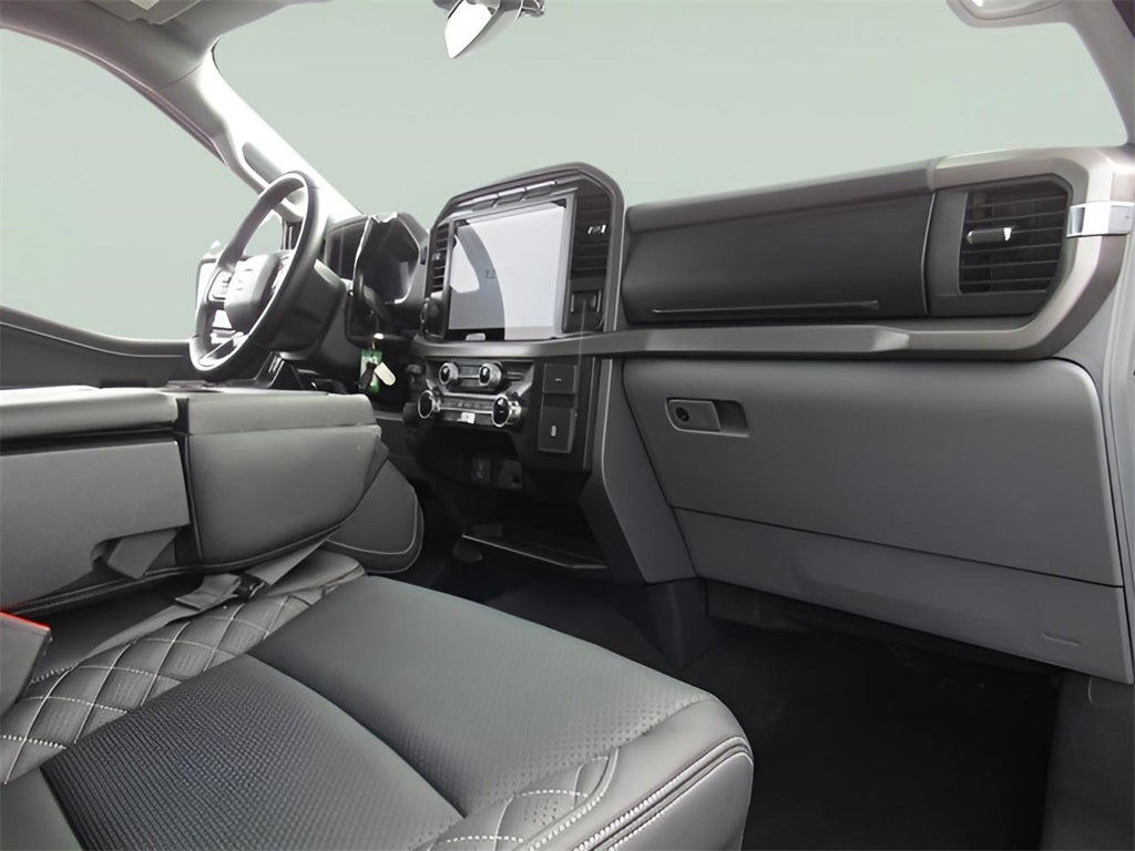 2024 Ford F-150 XLT Custom W/ 6" Lift