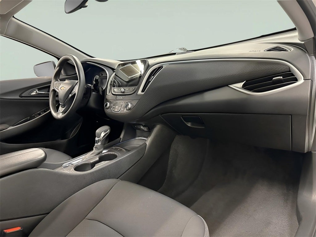 2024 Chevrolet Malibu LT w/ Sunroof CarBravo Certified