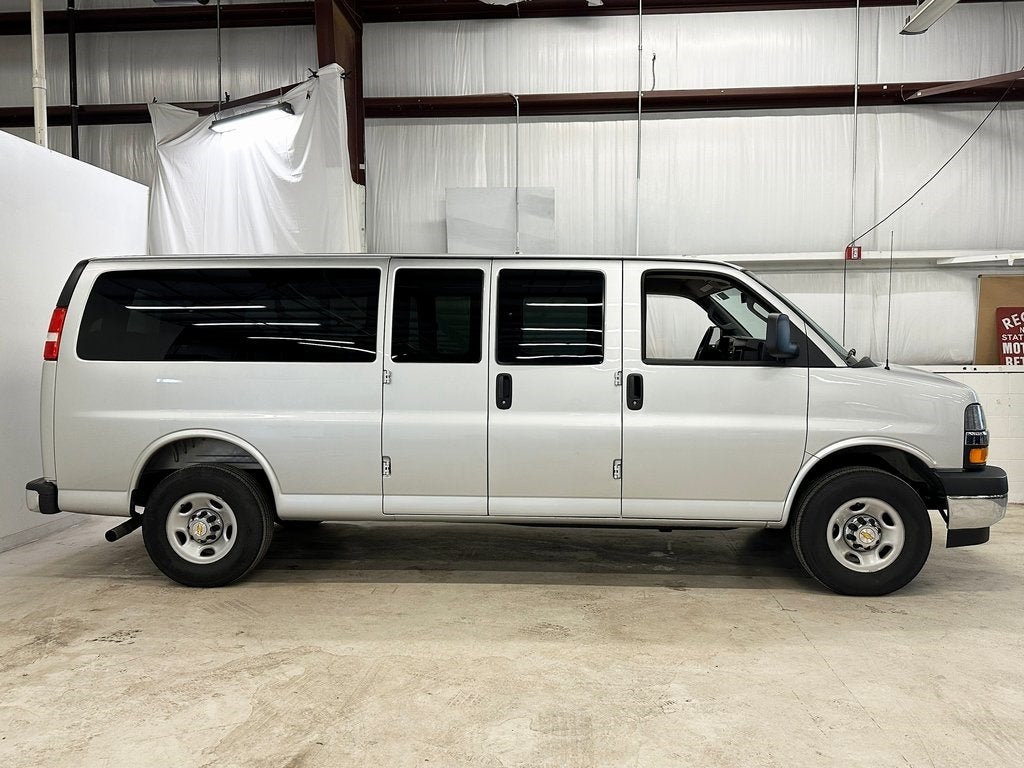 2025 Chevrolet Express 3500 LT 15 Passenger CarBravo Certified