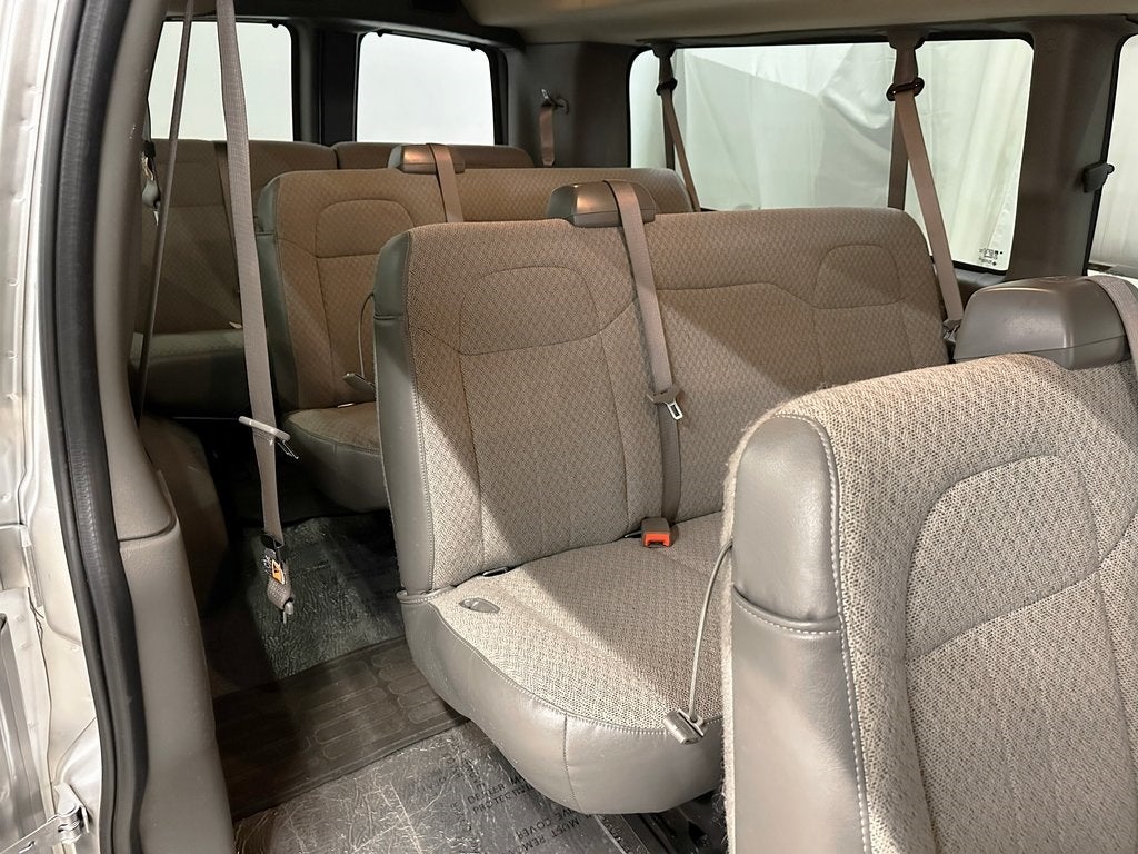 2025 Chevrolet Express 3500 LT 15 Passenger CarBravo Certified
