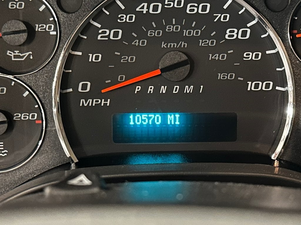 2025 Chevrolet Express 3500 LT 15 Passenger CarBravo Certified