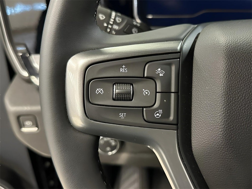 2024 Chevrolet Silverado 1500 LT CarBravo