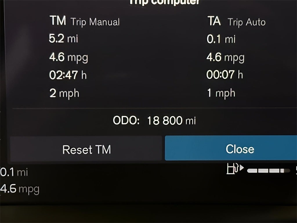 2025 Volvo S60 B5 Core CarBravo